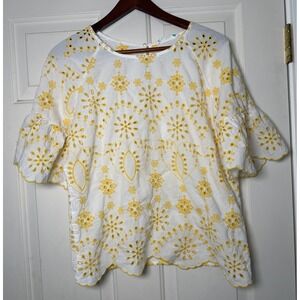 Given Kale White Yellow Eyelet Embroidered Flutter Sleeve Top Women's‎ Size M